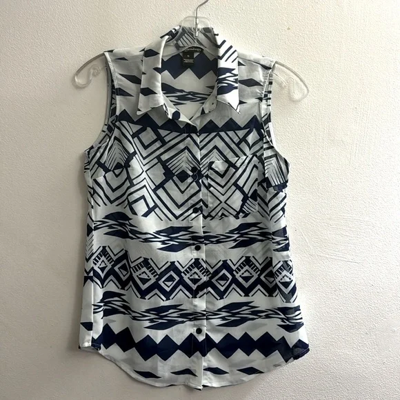 Millenium top - Picture 1 of 4